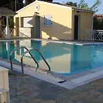 Dimitra Apartments