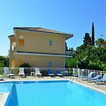 Dimitra Apartments